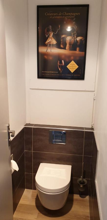 Coeur De Troyes T4 Terrasse 5Eme Etage Centre Ville Wifi Parking Exterior foto